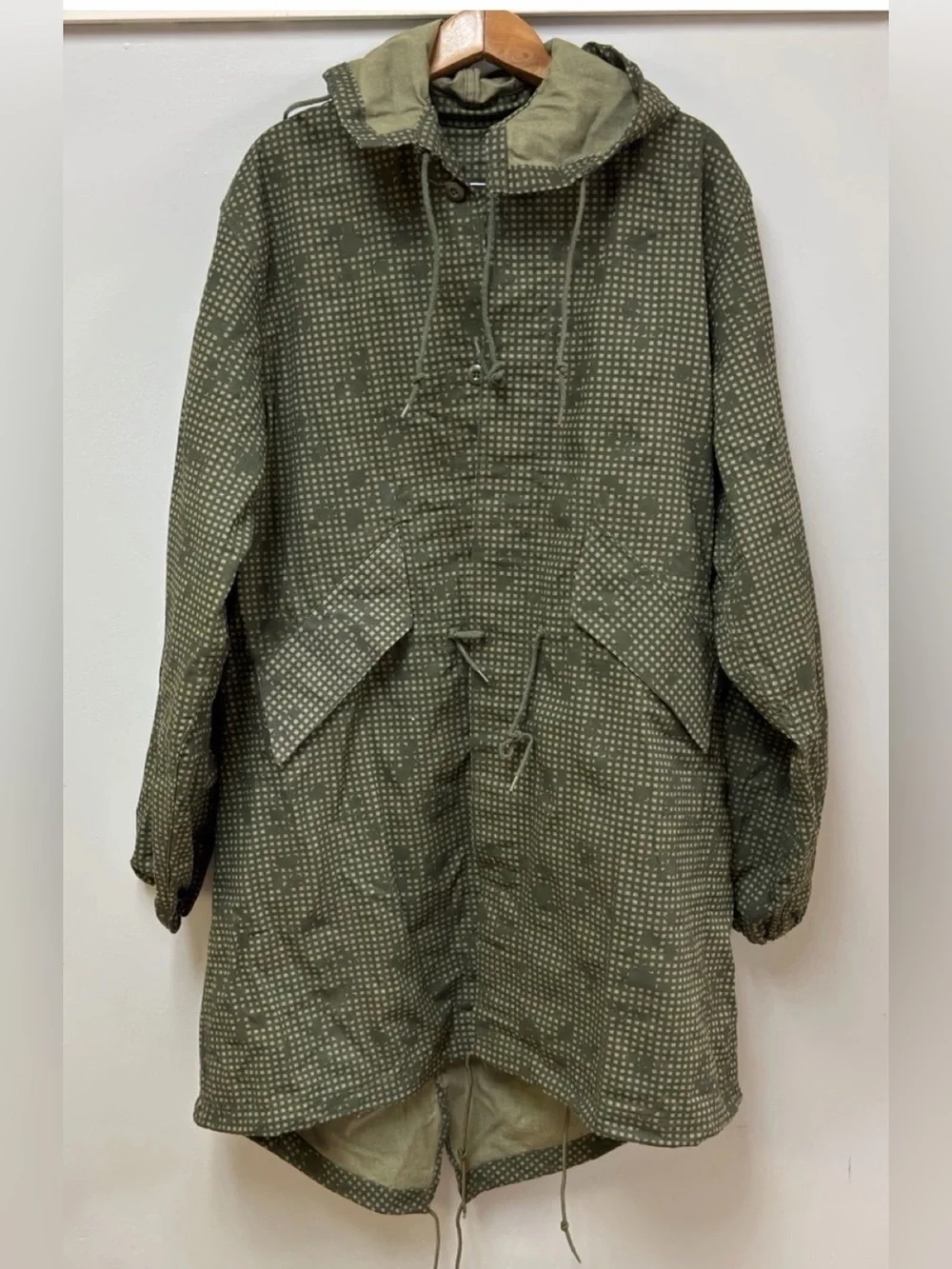 Vtg 80s US Army Fishtail Parka Military Night Desert Camo Jacket Med
